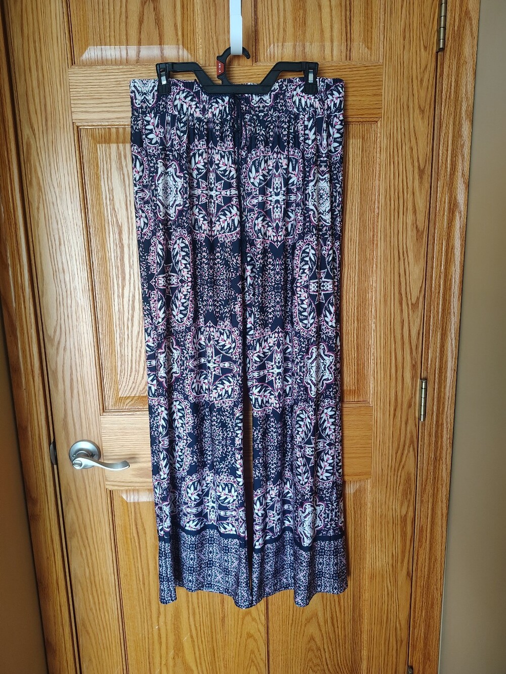new directions Navy and Pink Floral-Print Wide Leg Pants